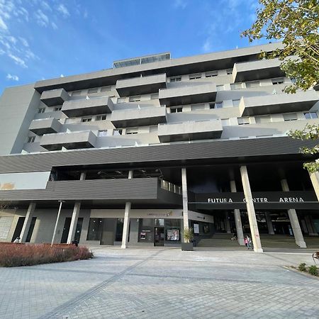 M3 Rivas Futura Apartment Luaran gambar