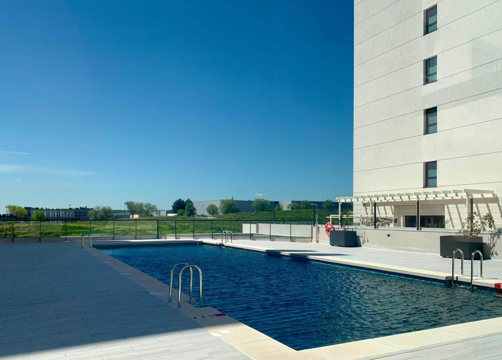 M3 Rivas Futura Apartment Luaran gambar